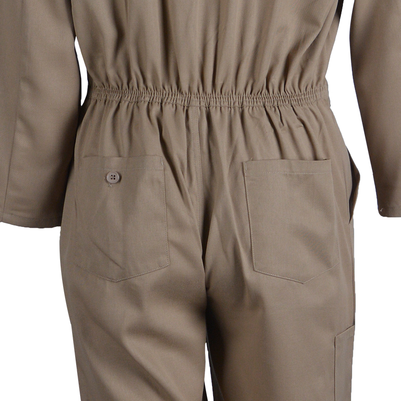 C01 Slidstærkt brunt arbejdstøj med flere lommer C01 Slidstærkt brunt arbejdstøj med flere lommer