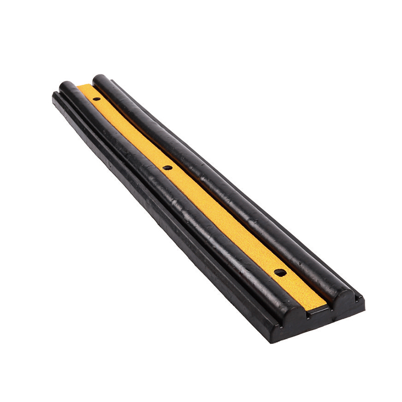 PS041 Hjørnebeskyttere af gummi